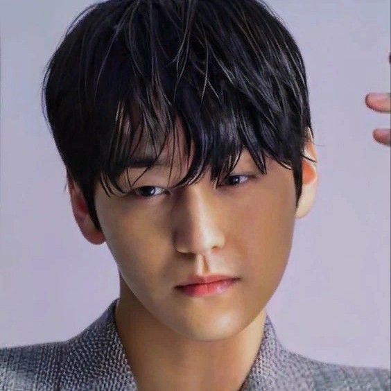 Recent activity shot of Kim Bum