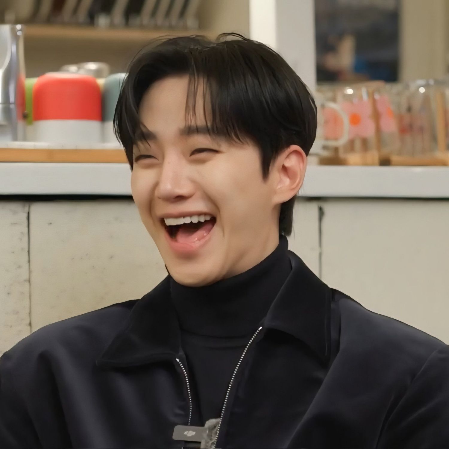 粉丝拍下的李俊昊瞬间