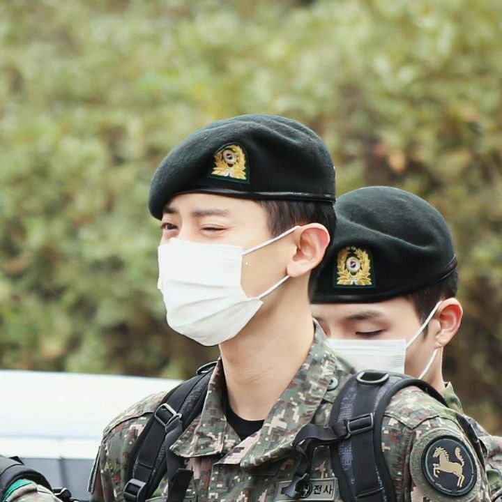 Latest photo of Chanyeol