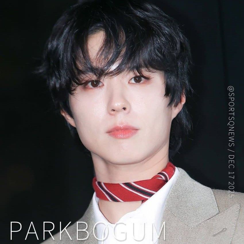 Recent activity shot of Park Bogum