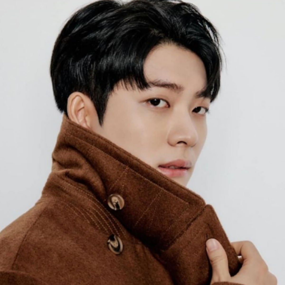 Behind-the-scenes cut of Kang Taeoh