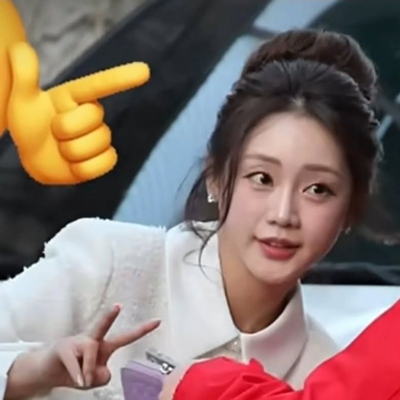 홍지윤의 비하인드 컷