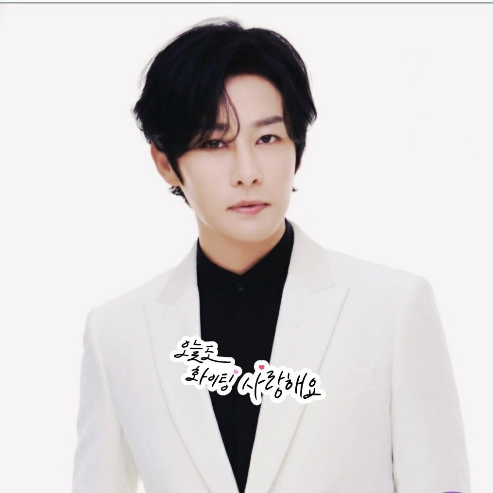 팬들이 사랑한 인기 셀럽 게시글