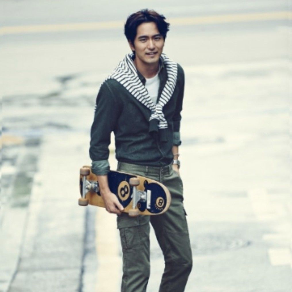 A moment captured by a fan of Lee Jinwook