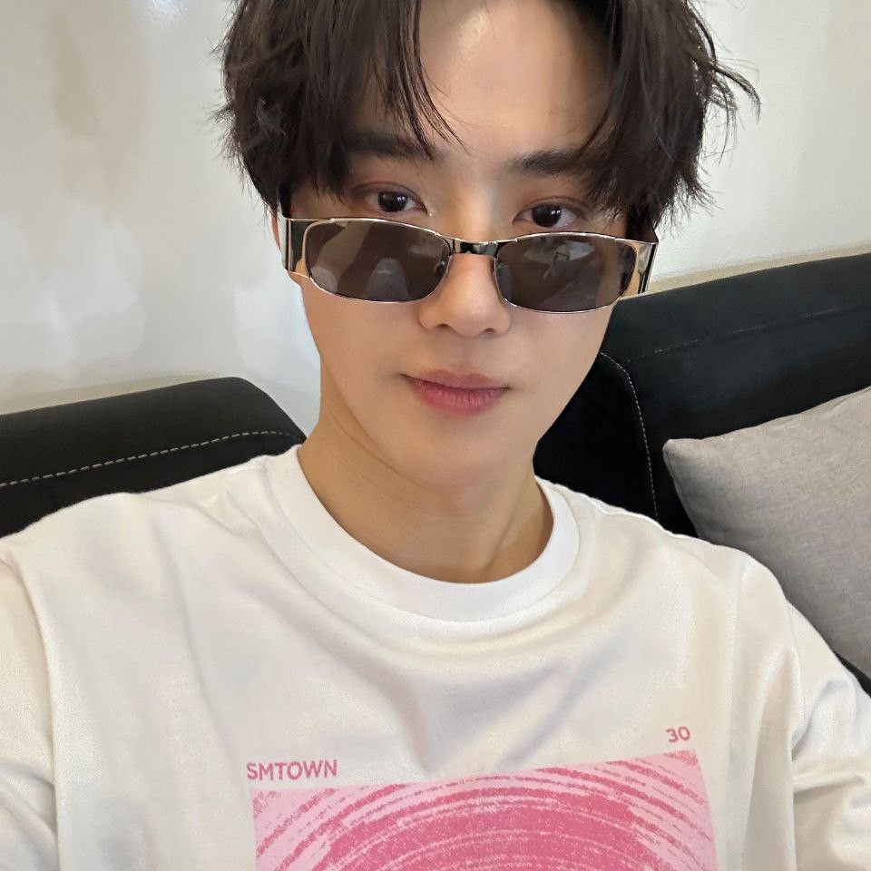 Latest photo of Suho