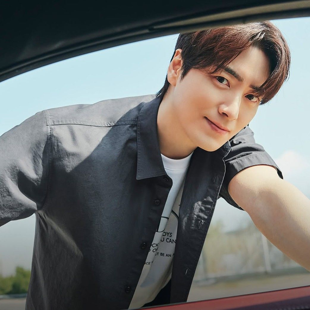 Latest photo of Lee Joonhyuk