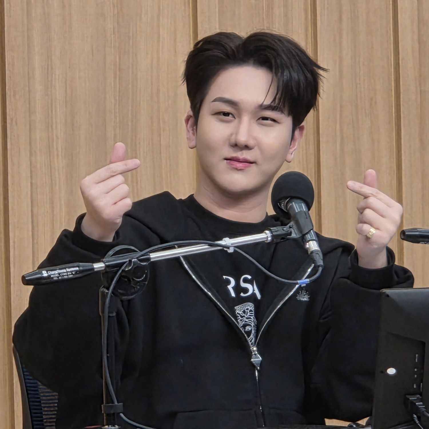 金秀瓒的幕后花絮