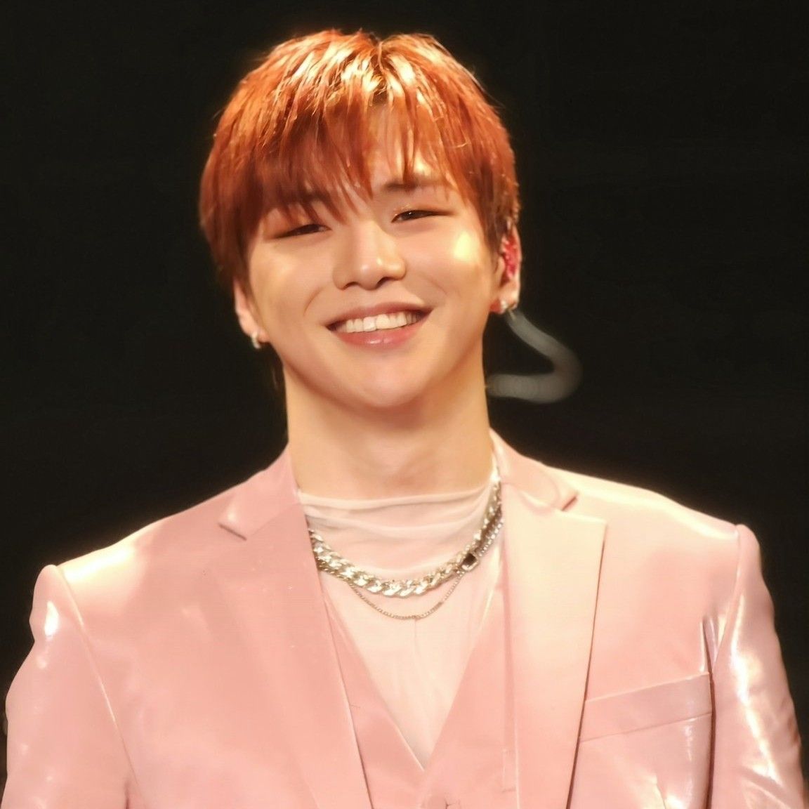 Behind-the-scenes cut of Secret Garden