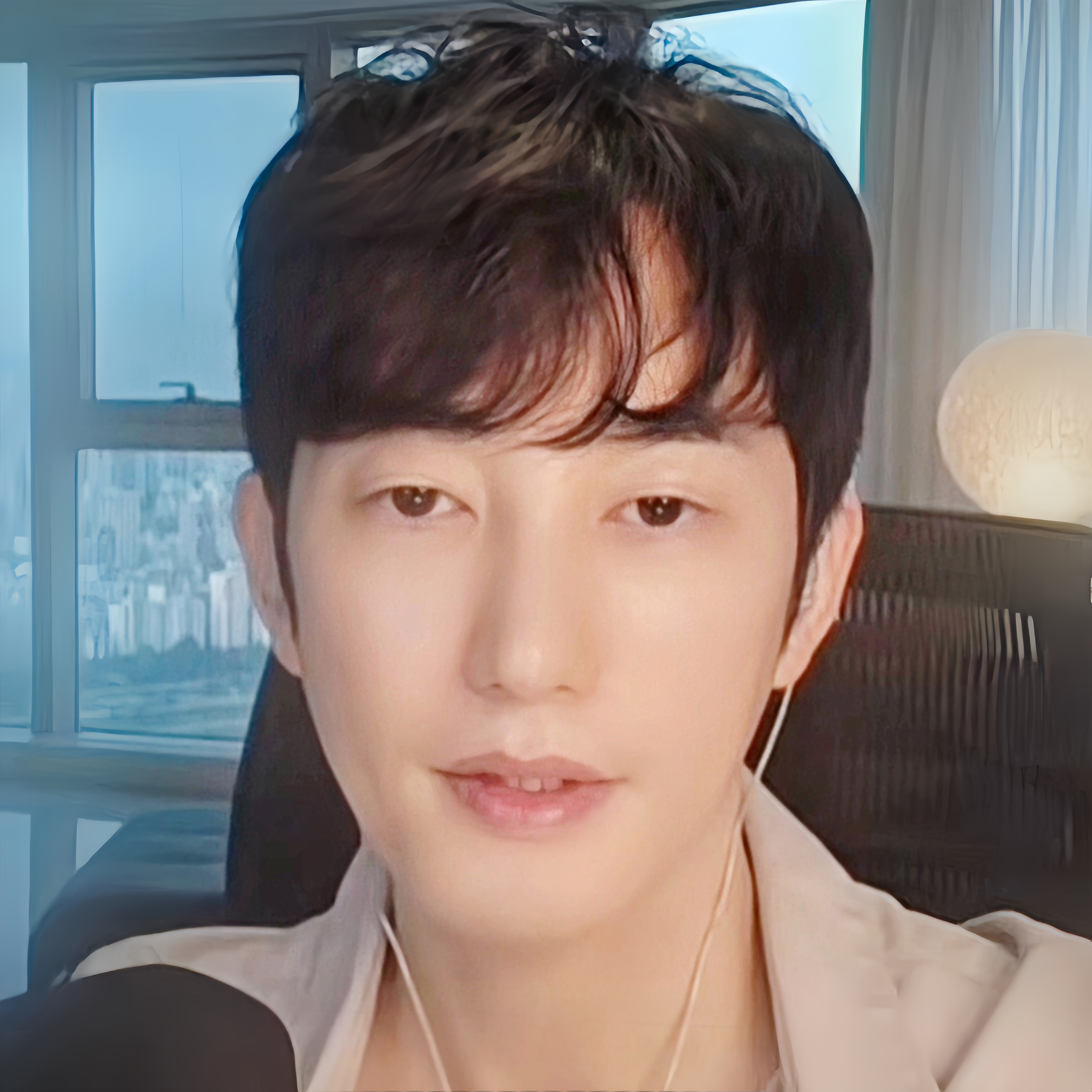 Recent activity shot of Park Sihoo