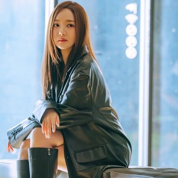 Recent activity shot of Park Minyoung