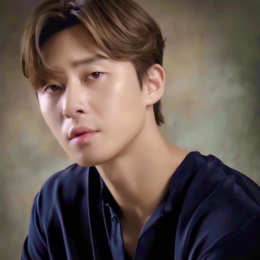 A moment captured by a fan of Park Seojoon