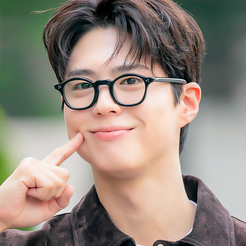 Latest photo of Park Bogum