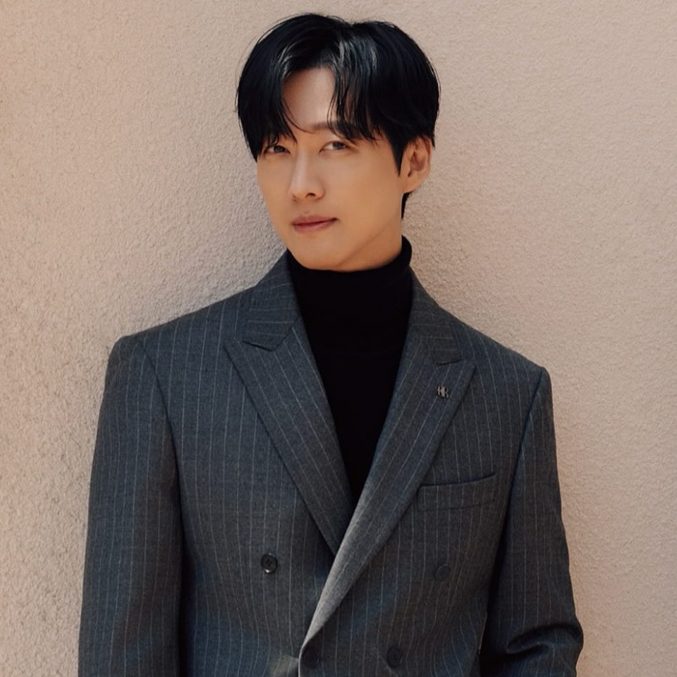 Latest photo of Namkoong Min