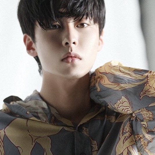 Latest photo of Lee Jaewook