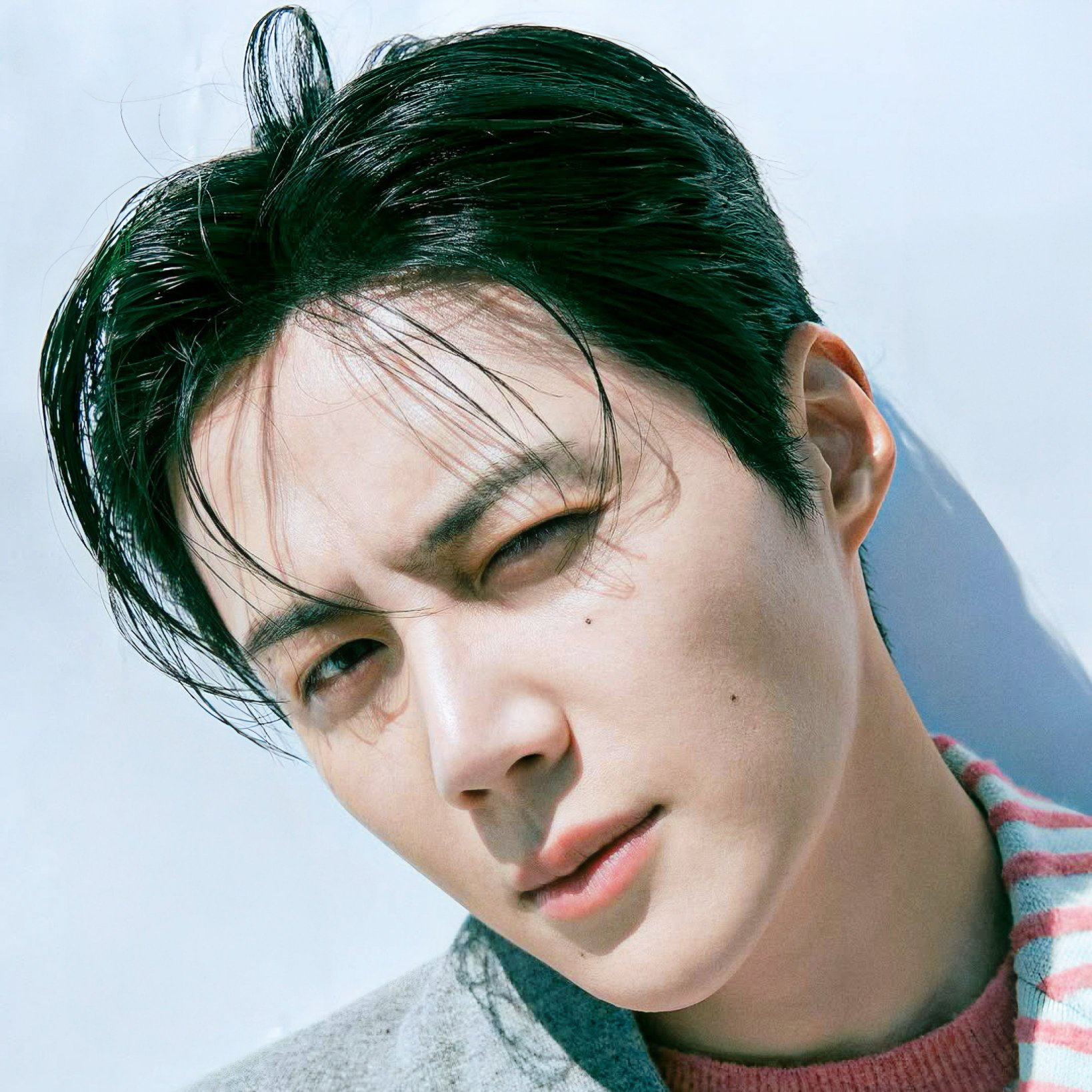Behind-the-scenes cut of Kim Seonho