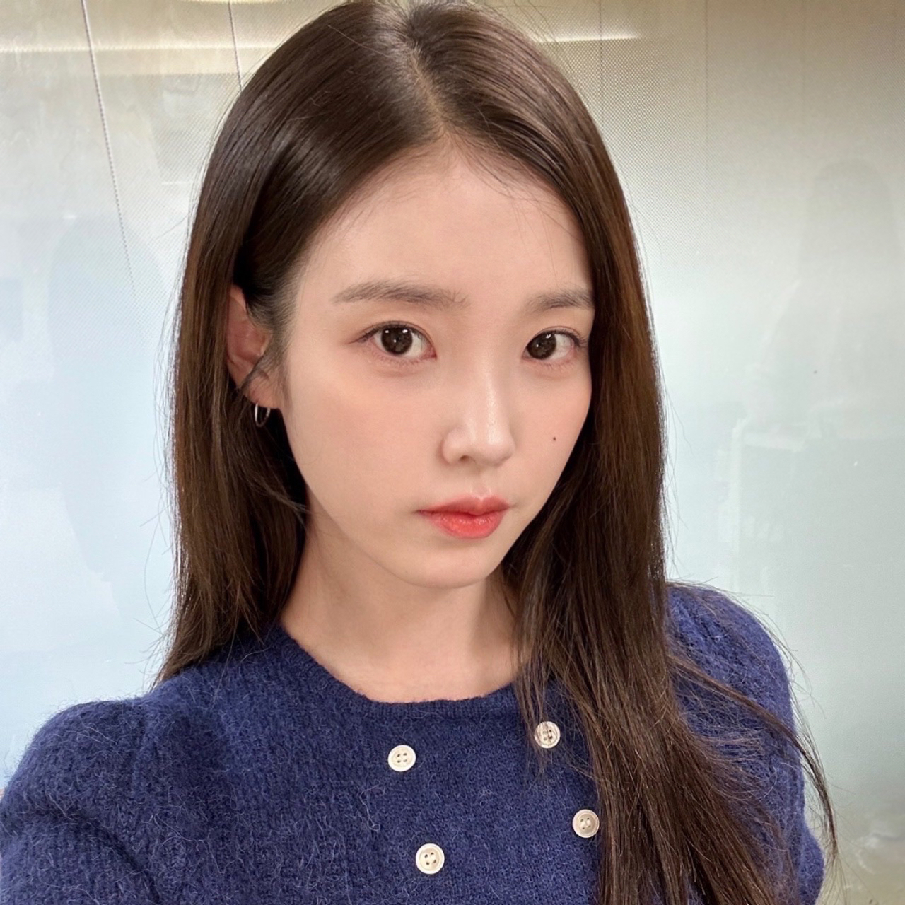 Recent activity shot of IU