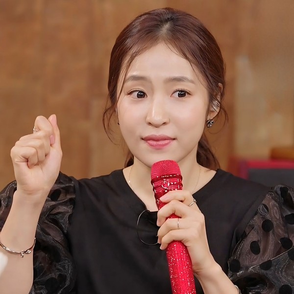 Representative photo of Hong Ja showing their charm