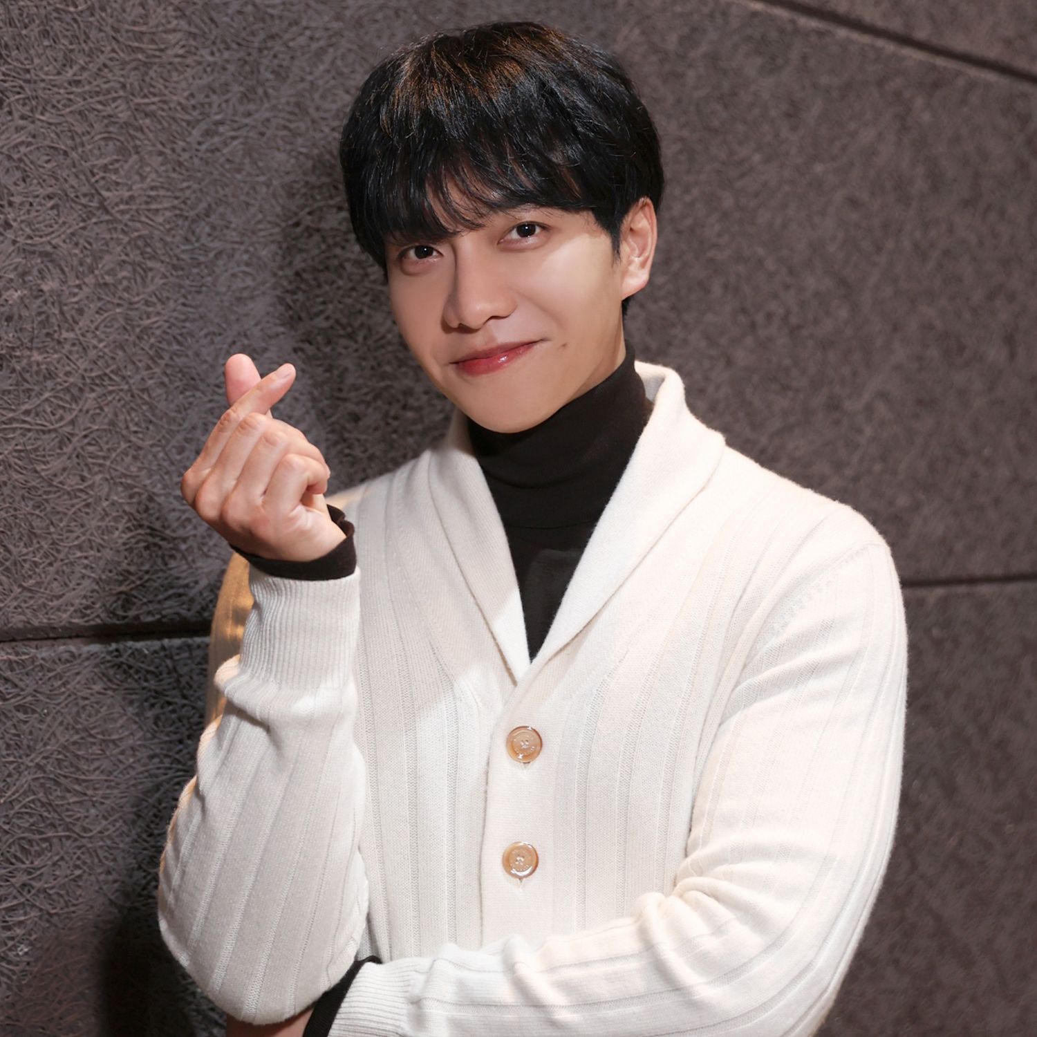 イ・スンギの最新写真