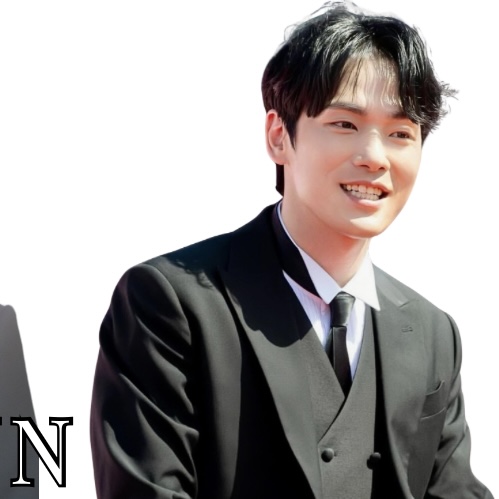 김정현의 비하인드 컷