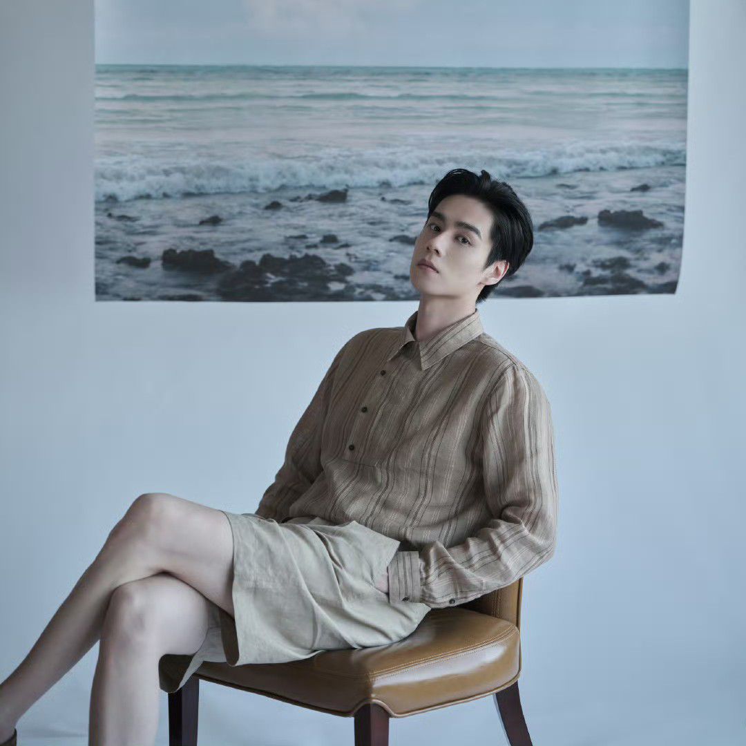 Recent activity shot of Hu Yitian