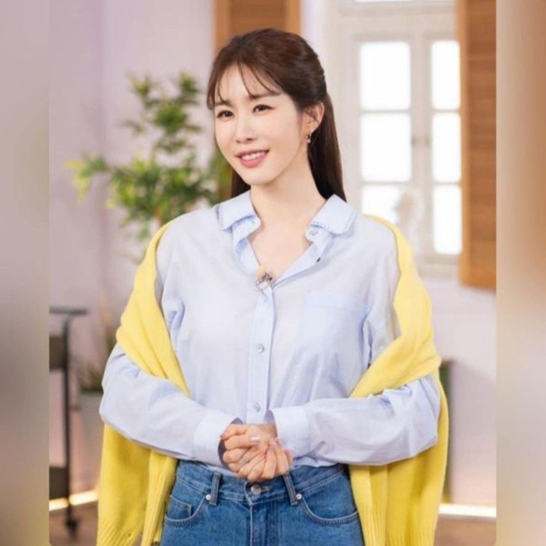 Behind-the-scenes cut of Yoo Inna