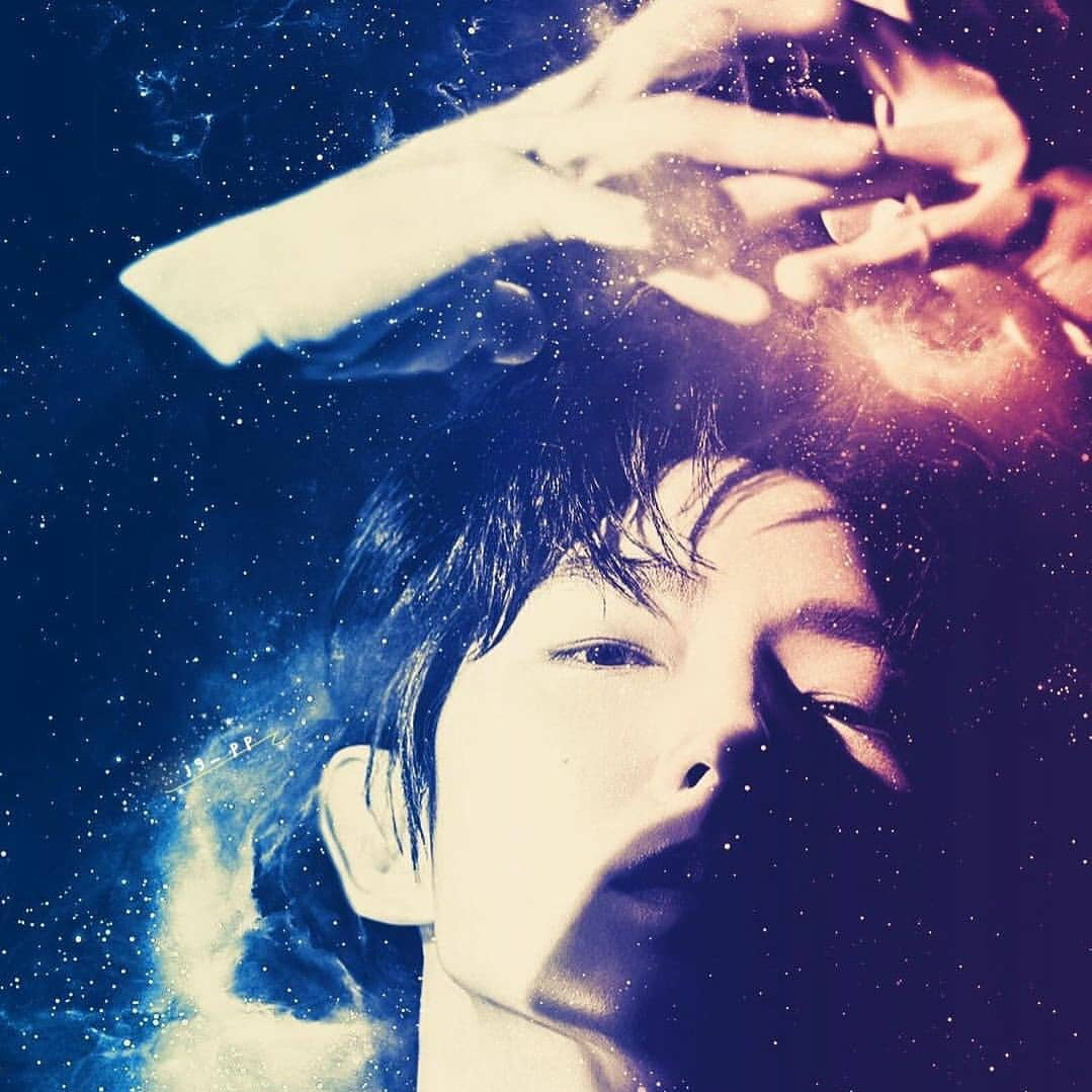 A moment captured by a fan of Lee Joongi