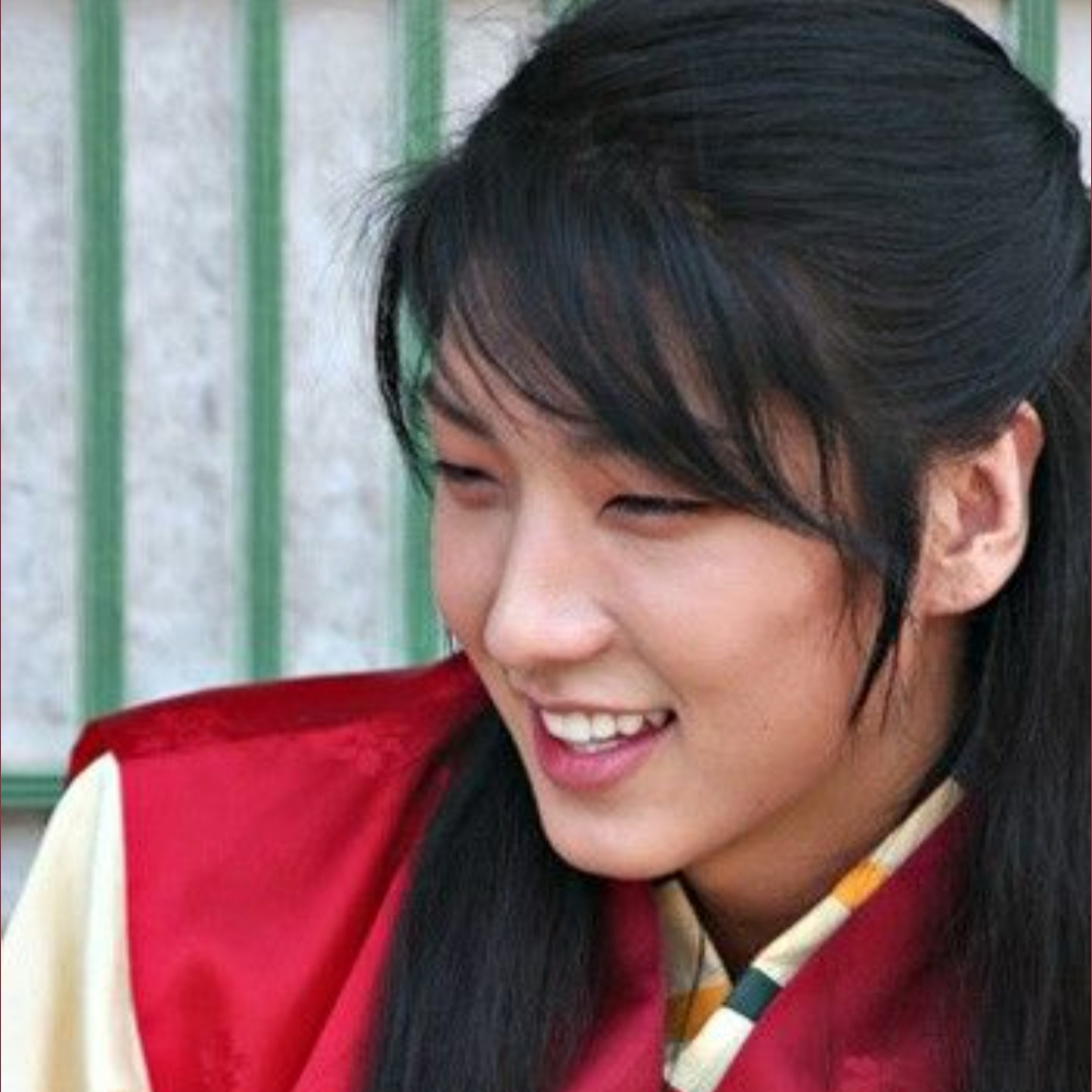 Recent activity shot of Lee Joongi