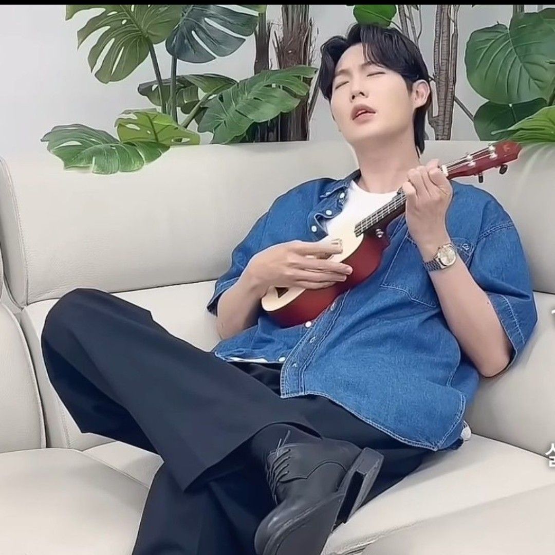Behind-the-scenes cut of Son Taejin