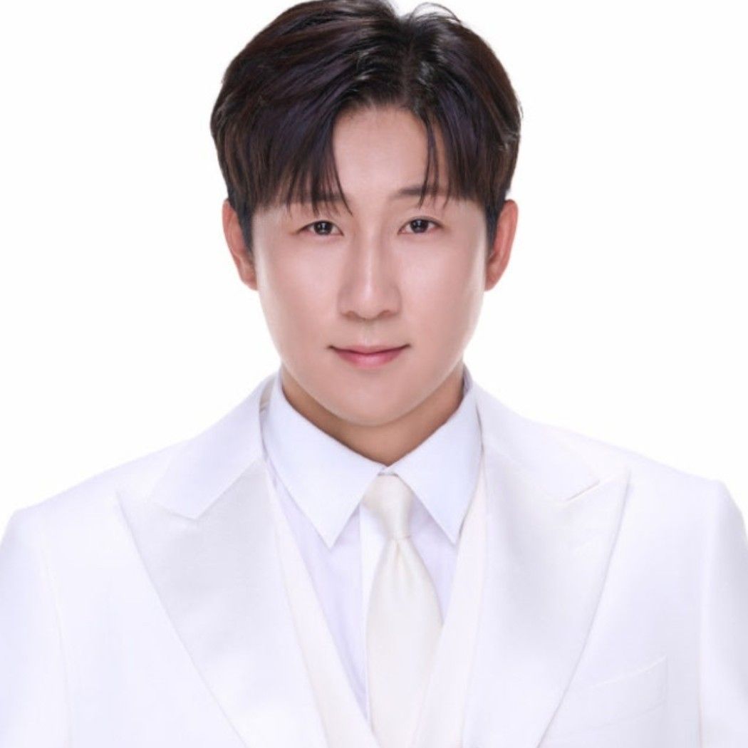 Behind-the-scenes cut of Na Sangdo