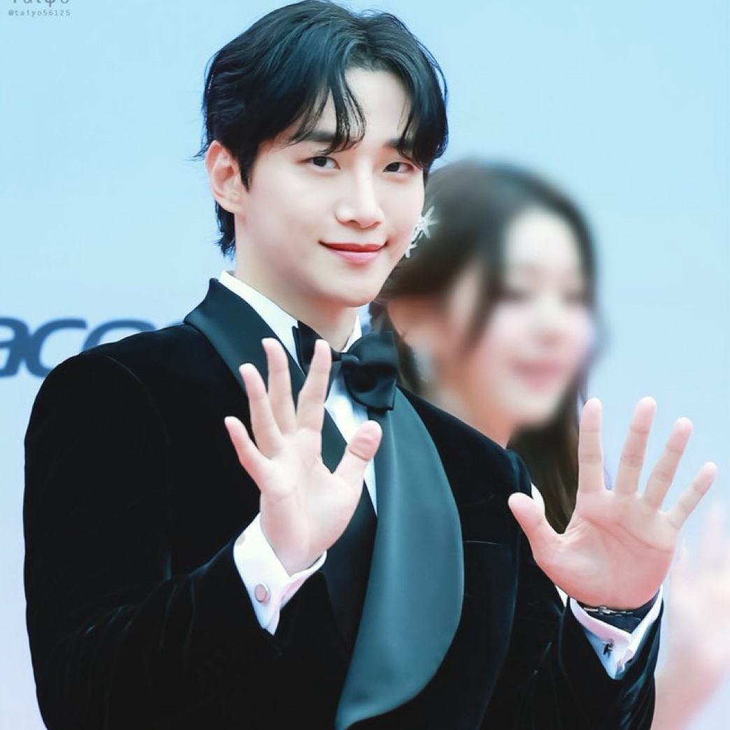 Momen yang diabadikan oleh penggemar Lee Junho