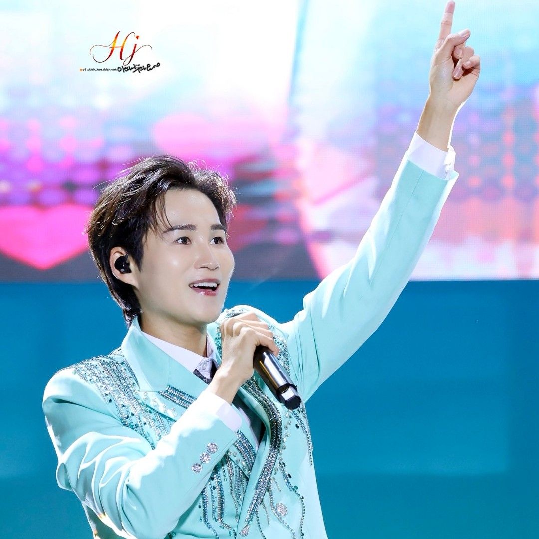 김희재의 최신 사진