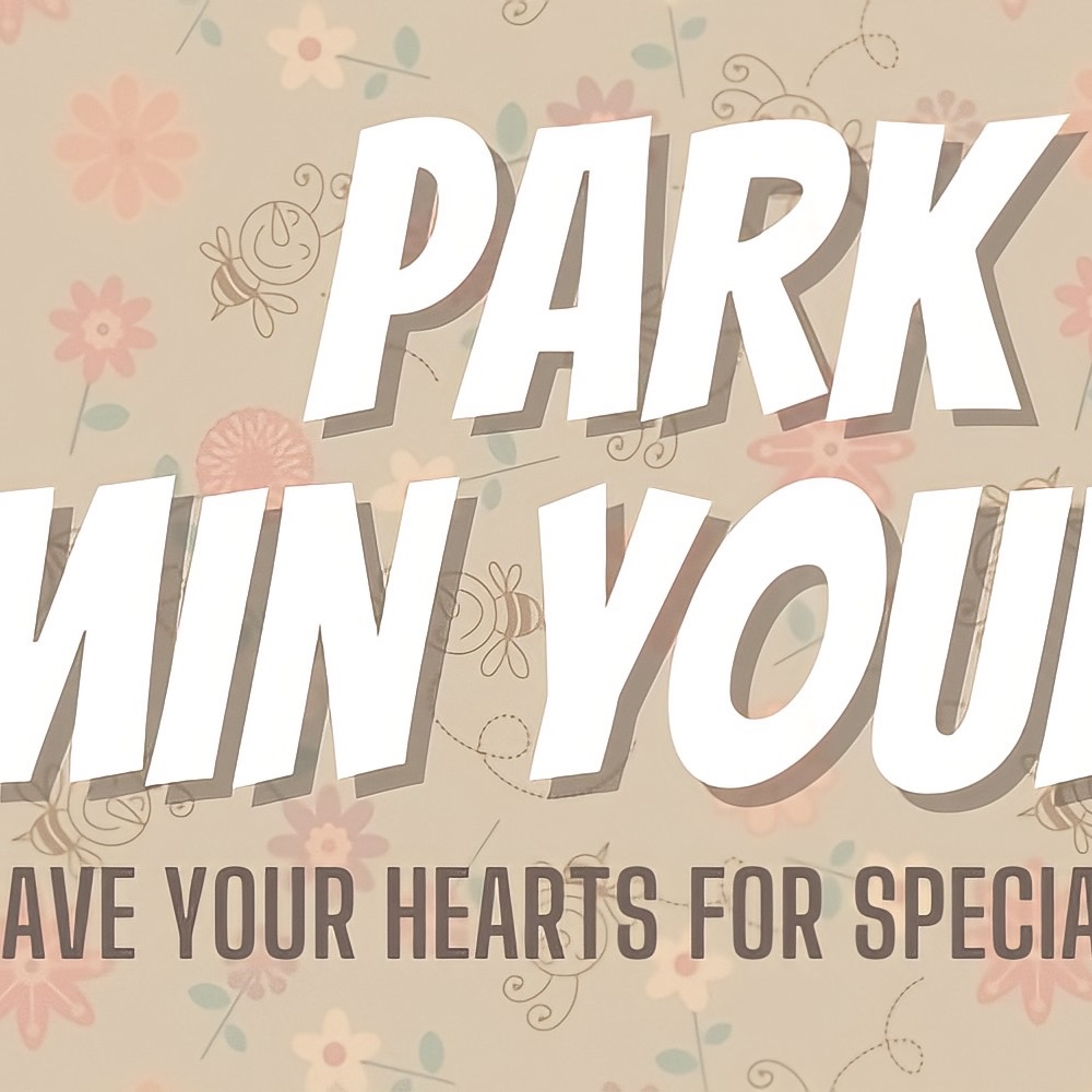 A moment captured by a fan of Park Minyoung
