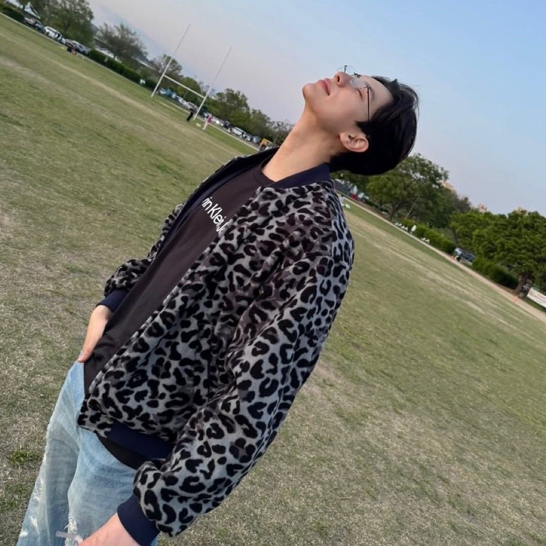 A moment captured by a fan of Lee Chaemin