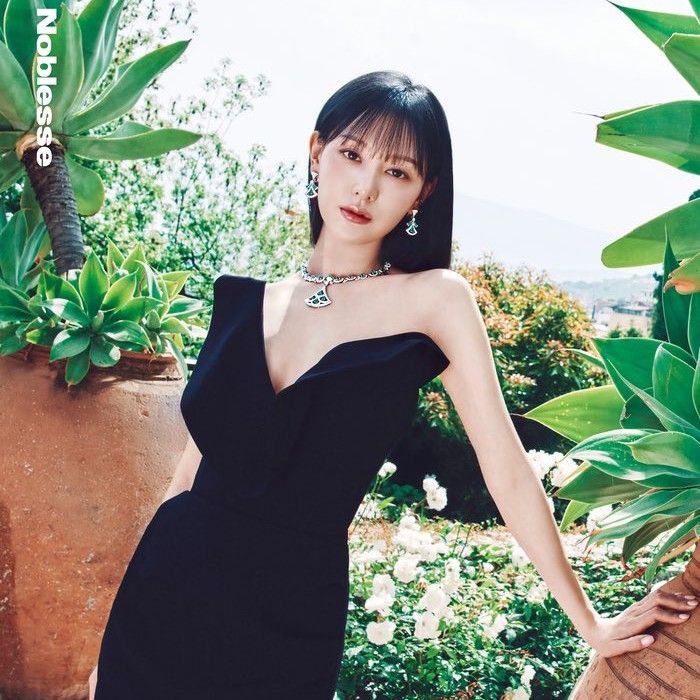 A moment captured by a fan of Kim Jiwon