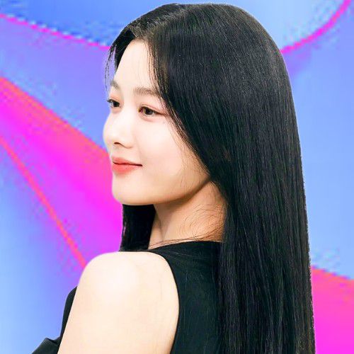 Recent activity shot of Kim Youjung
