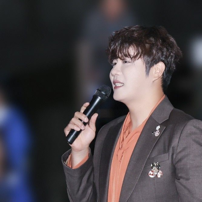 Recent activity shot of Jin Haesung