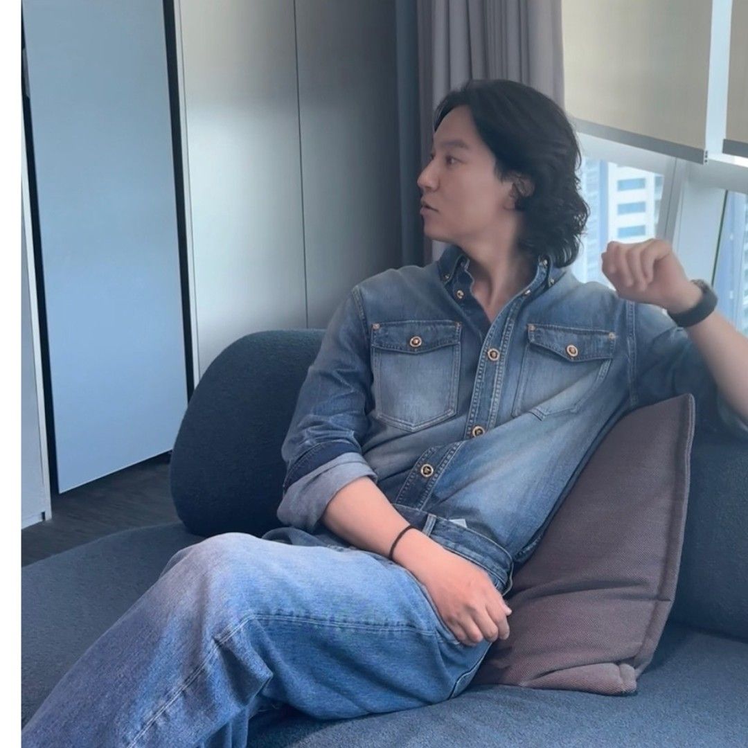 Behind-the-scenes cut of Kim Namgil