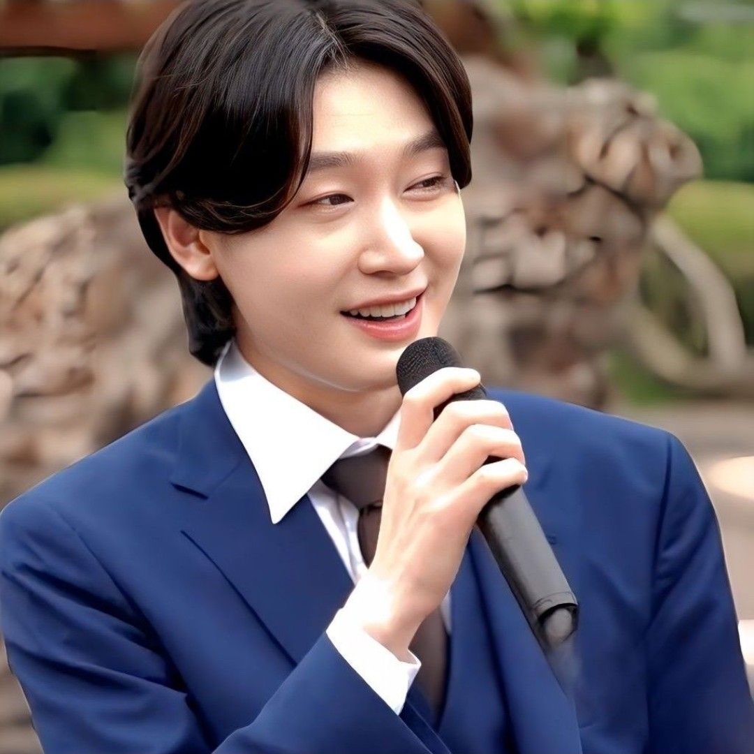 Recent activity shot of Kim Yongbin
