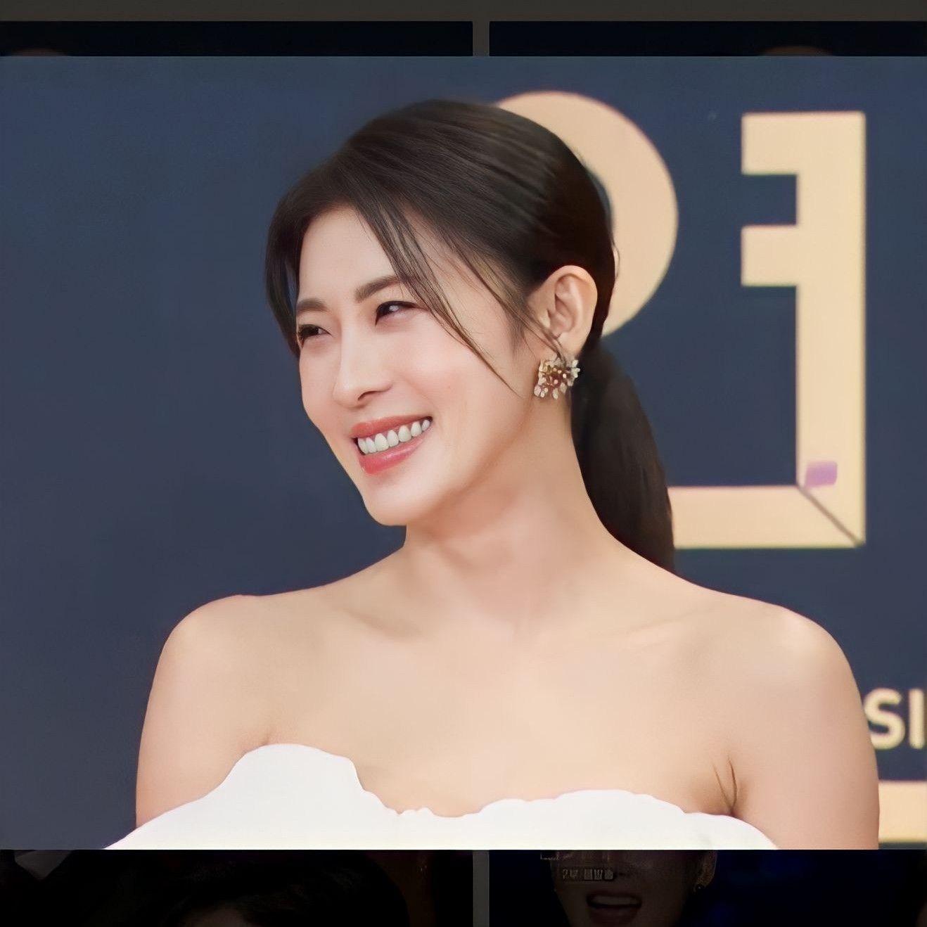 Recent activity shot of Ha Jiwon