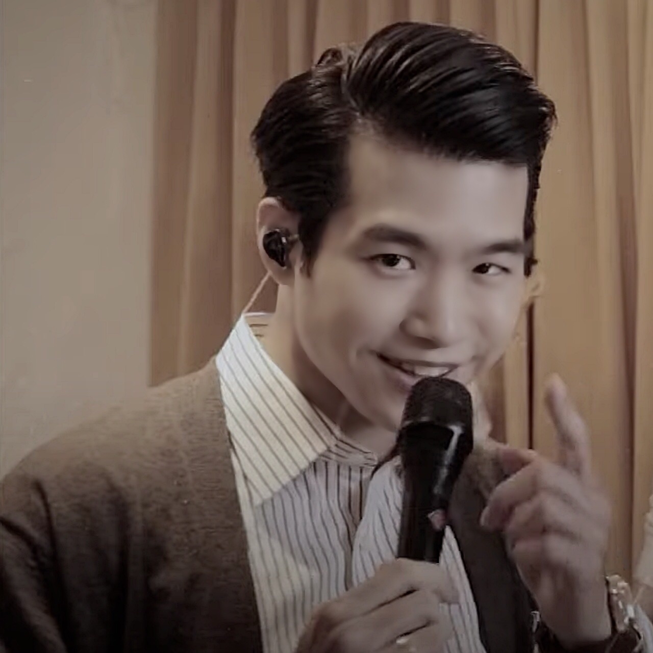 赵明燮的最新照片