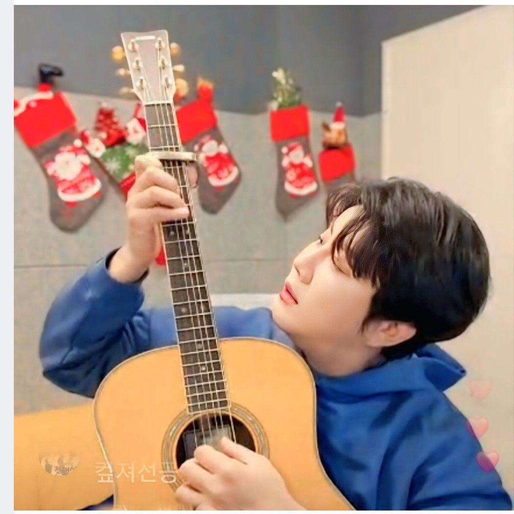 Behind-the-scenes cut of Jin Haesung