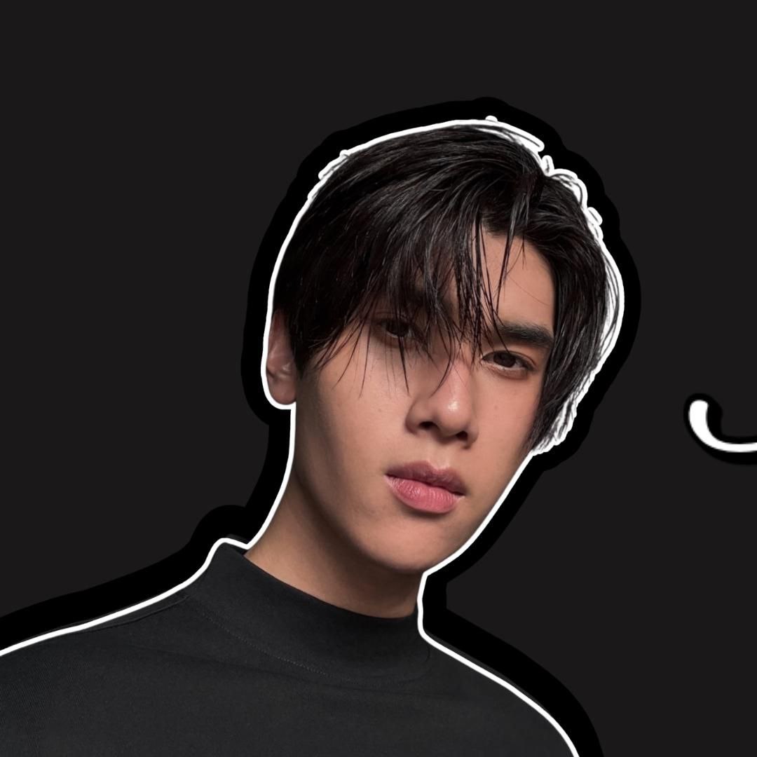 Latest photo of Dunk Natachai Boonprasert