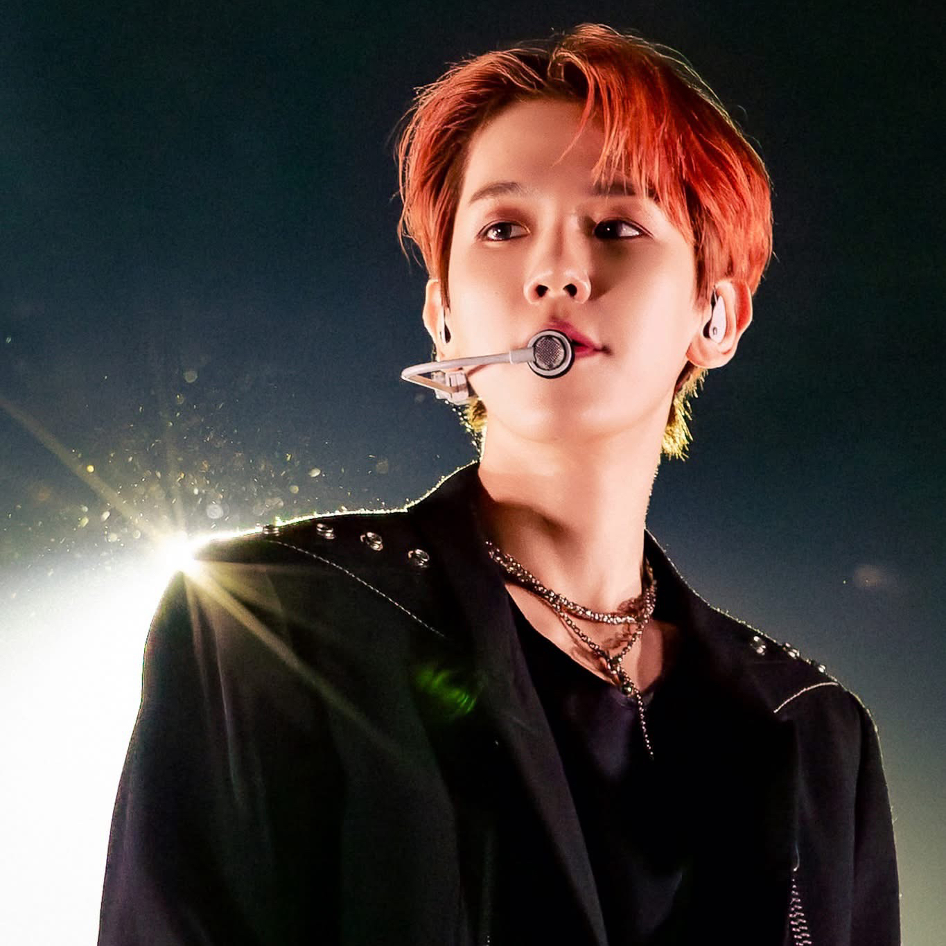 A moment captured by a fan of Baekhyun