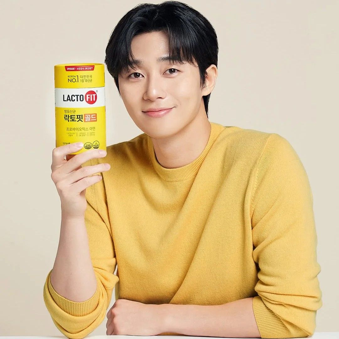 Behind-the-scenes cut of Park Seojoon
