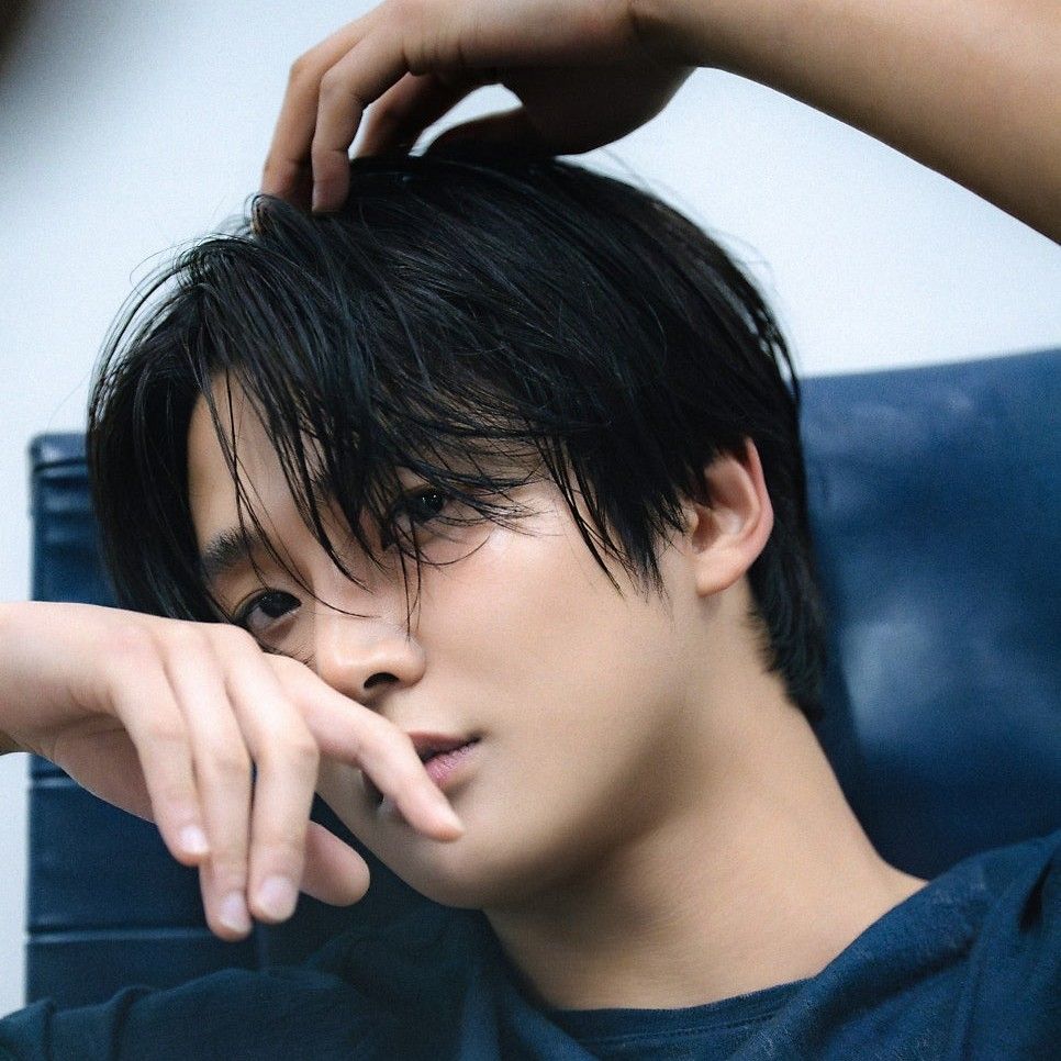 A moment captured by a fan of Rowoon