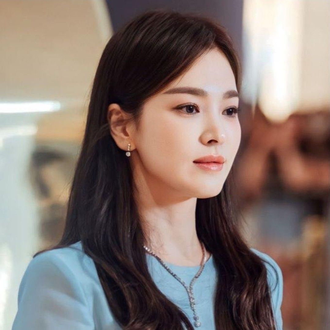 송혜교의 최신 사진