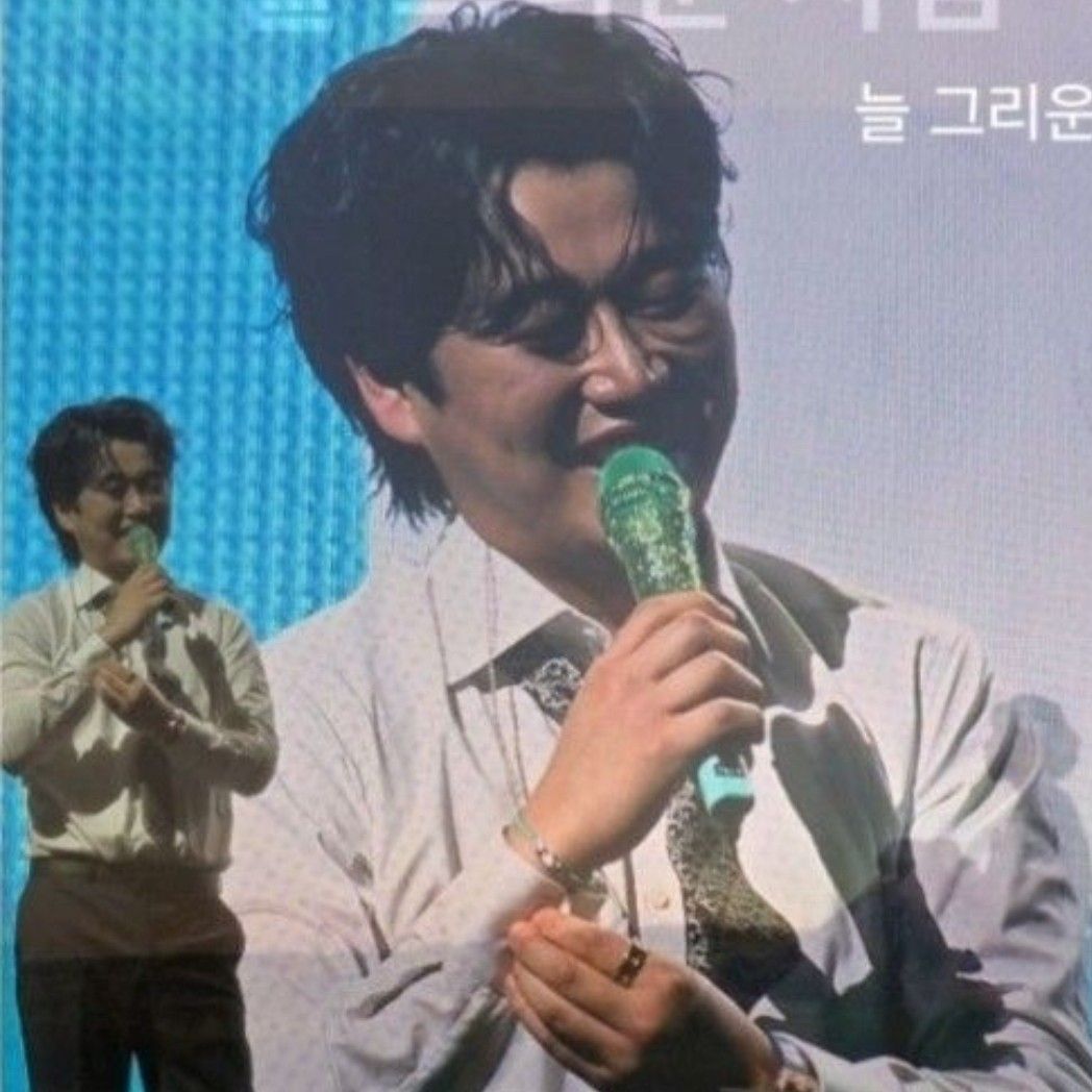 Latest photo of Hwang Youngwoong