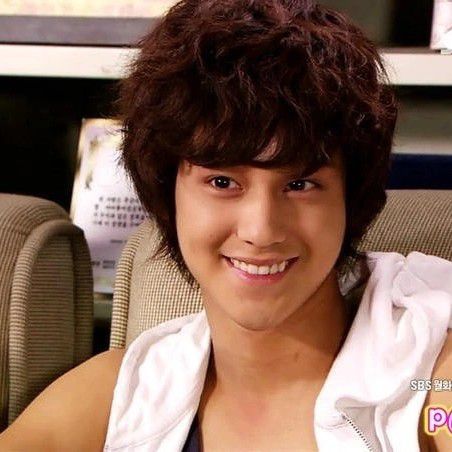 Latest photo of Kim Bum