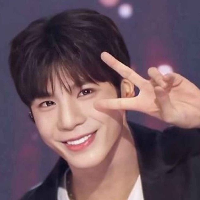 Foto terbaru dari Jeong Dongwon