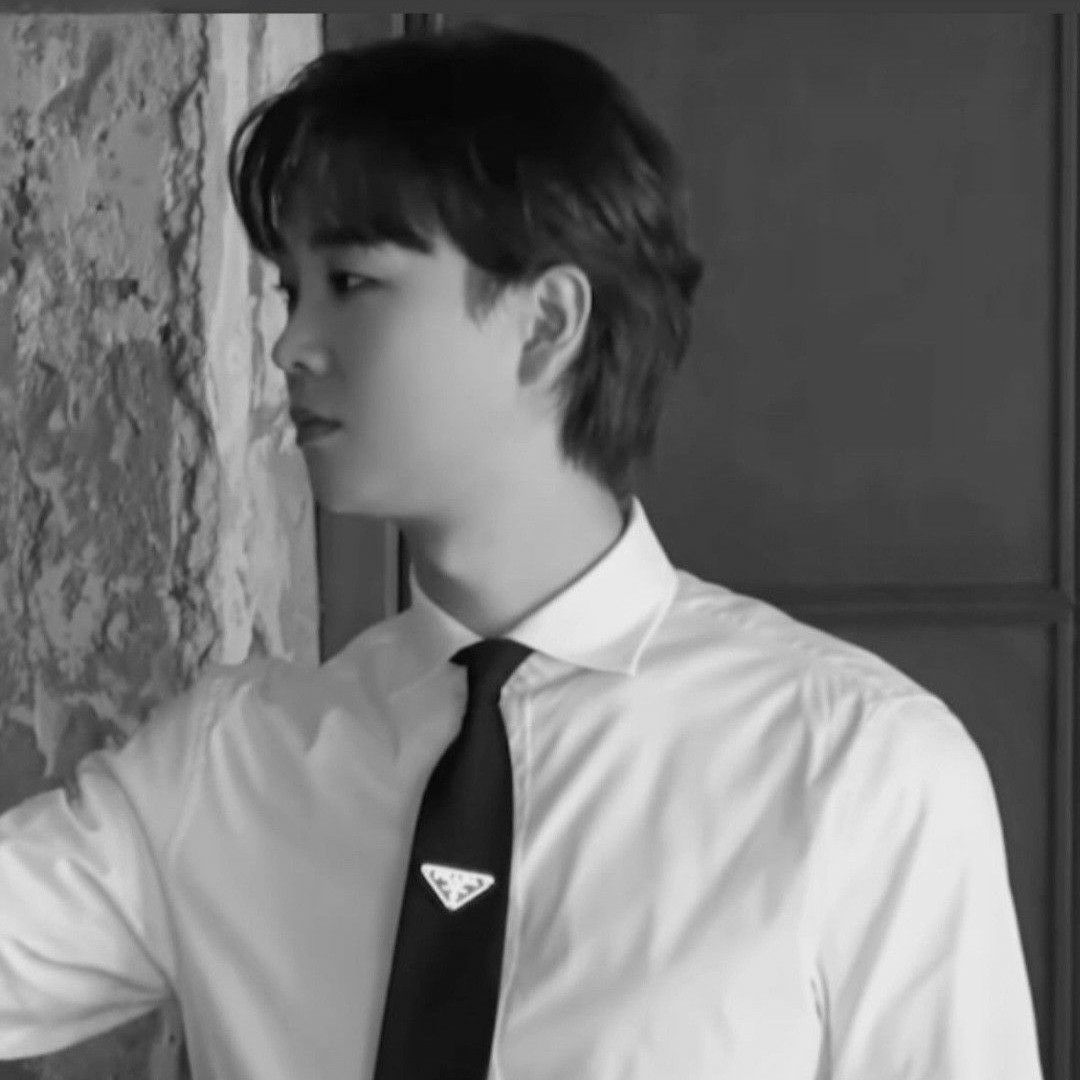 Behind-the-scenes cut of Song Minjun